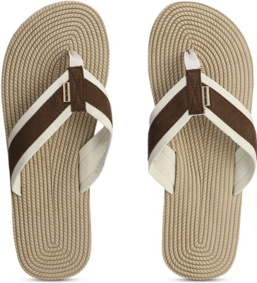 

Flying Machine STEVEN Slippers, Beige