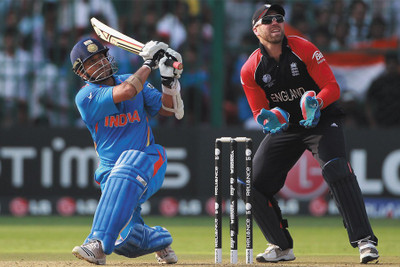 

sachin playing Paper Print(18 inch X 12 inch, Rolled)
