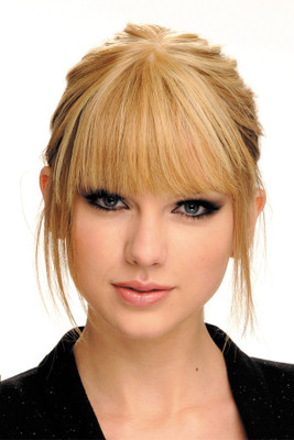 

lovely cute taylor swift Paper Print(18 inch X 12 inch, Rolled)