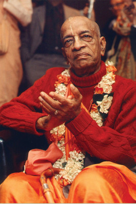 

RadhaKripa bhaktivedanta swami prabhupa…oster 2 Poster Paper Print(18 inch X 12 inch, Rolled)
