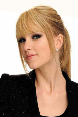 

RadhaKripa taylor swift in black dress Paper Print(18 inch X 12 inch, Rolled)