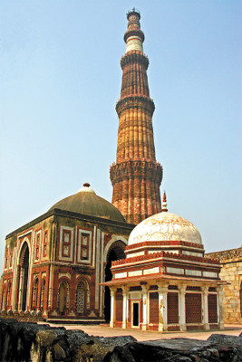 

BikriKendra Alai Gate and Qutub Minar Poster Paper Print(18 inch X 12 inch, Rolled)