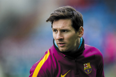 

RadhaKripa lionel messi Poster Paper Print(18 inch X 12 inch, Rolled)