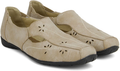 

Catwalk Women BEIGE Flats
