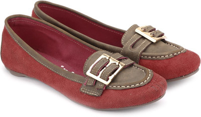 

Catwalk Women RED Flats