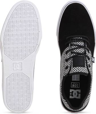 DC Sneakers