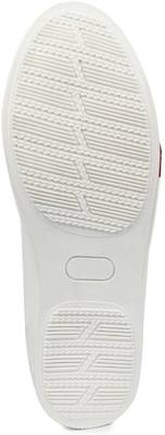 Navchetan Sneakers