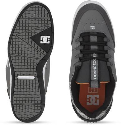 DC Sneakers