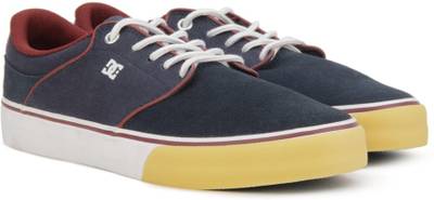 DC Sneakers