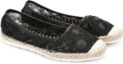 

Addons Addons Black Colored Loafers Loafers For Women(Black