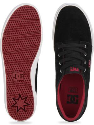 DC Sneakers