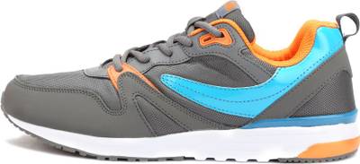 Fila Sneakers