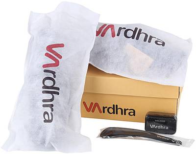 Vardhra Lace Up