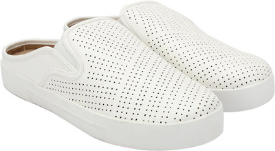 

Call It Spring NERILDEE Sneakers For Women(White