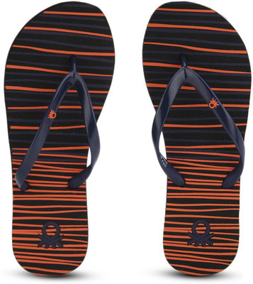 

United Colors of Benetton Flip Flops, 901