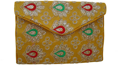 

The Living Craft Casual Multicolor Clutch