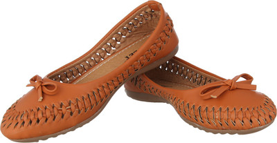 

Tryfeet Tan Handicraft Bellies For Women(Tan