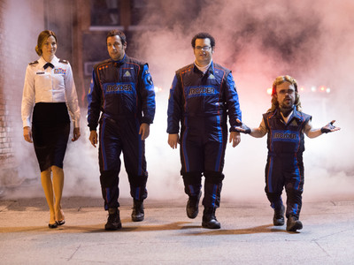 

Movie Pixels Adam Sandler Michelle Monaghan Peter Dinklage Josh Gad HD Wallpaper Background Paper Print(12 inch X 18 inch, Rolled)