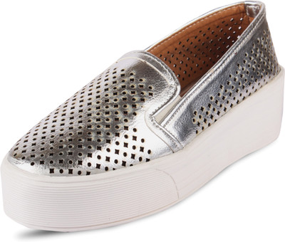 Anand Archies Casuals For Women(Silver