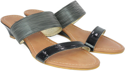 

Inc.5 Women BLACK Wedges