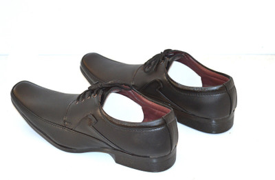 

BraveHood Lace Up For Men(Maroon, Black