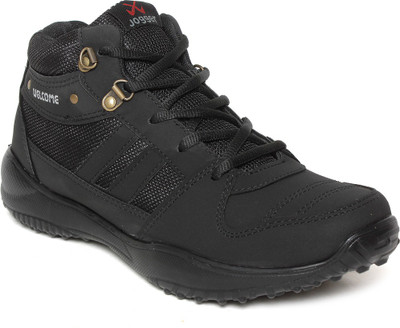 

Extavo Extavo black shoes Outdoors For Men(Black