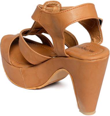Meriggiare Women Black Heels