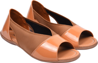 

Jade Women Khaki Flats