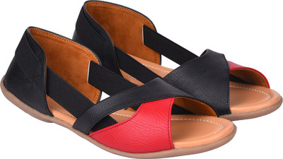 

Jade Women Black Flats