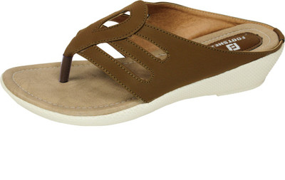 

Footshez Slippers, Brown