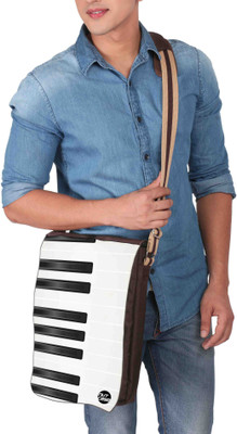 

Nutcaseshop 14 inch Expandable Laptop Messenger Bag(Multicolor)
