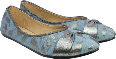 

Inc.5 Women G.METAL Flats