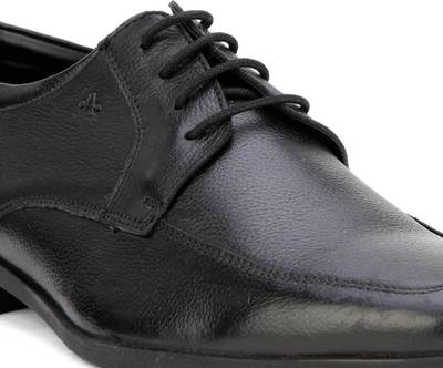Arrow #NAME? Lace Up shoes