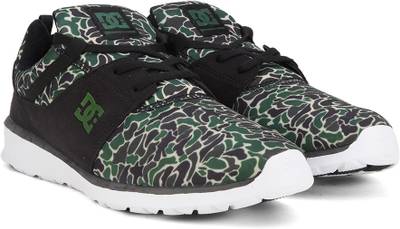 DC HEATHROW SE M SHOE Sneakers