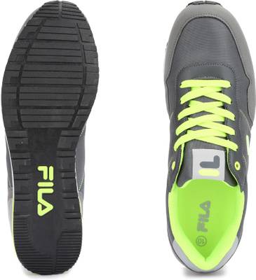 Fila Sneakers