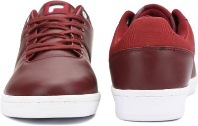 Fila Sneakers