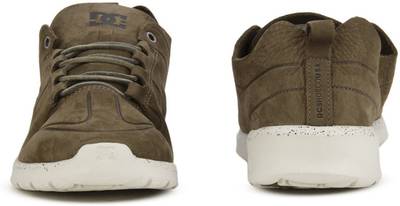 DC Sneakers