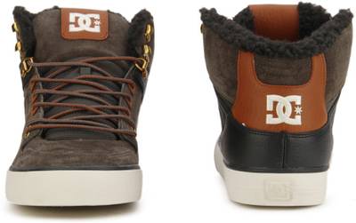 DC Sneakers