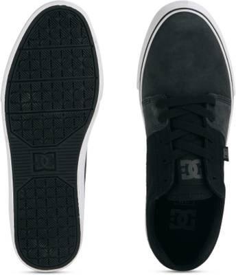 DC Sneakers