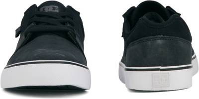 DC Sneakers