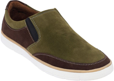 

AADIL Casuals For Men(Green