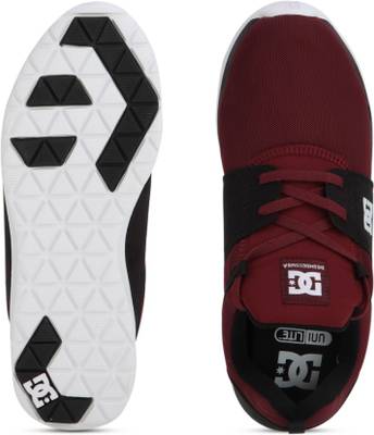 DC Sneakers