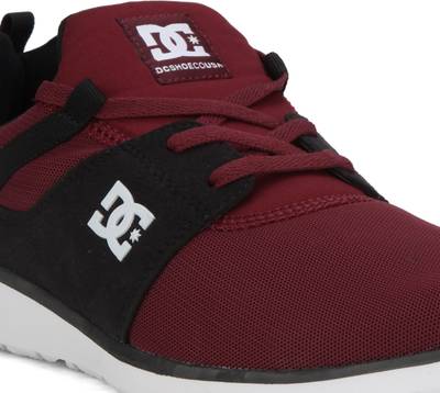 DC Sneakers