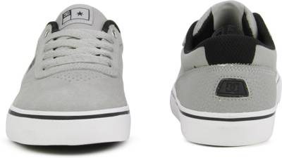 DC Sneakers