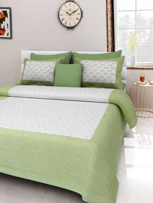 

Ruby Creation 240 TC Cotton Double Animal Bedsheet(Pack of 1, Multicolor)
