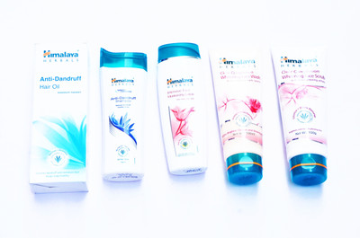 

Himalaya ANTI DANDRUFF KIT AND CLEAR COMPLICATION FACE KIT(Set of 5)