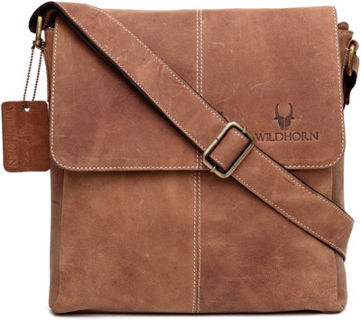 

WildHorn Messenger Bag(Brown)