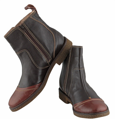 TZARO Boots For Men(Maroon, Black ,)