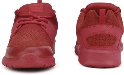 DC Sneakers