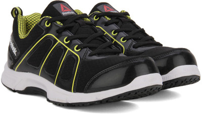 

REEBOK FAST N QUICK Running Shoes For Men(Black, Black/solar green/white